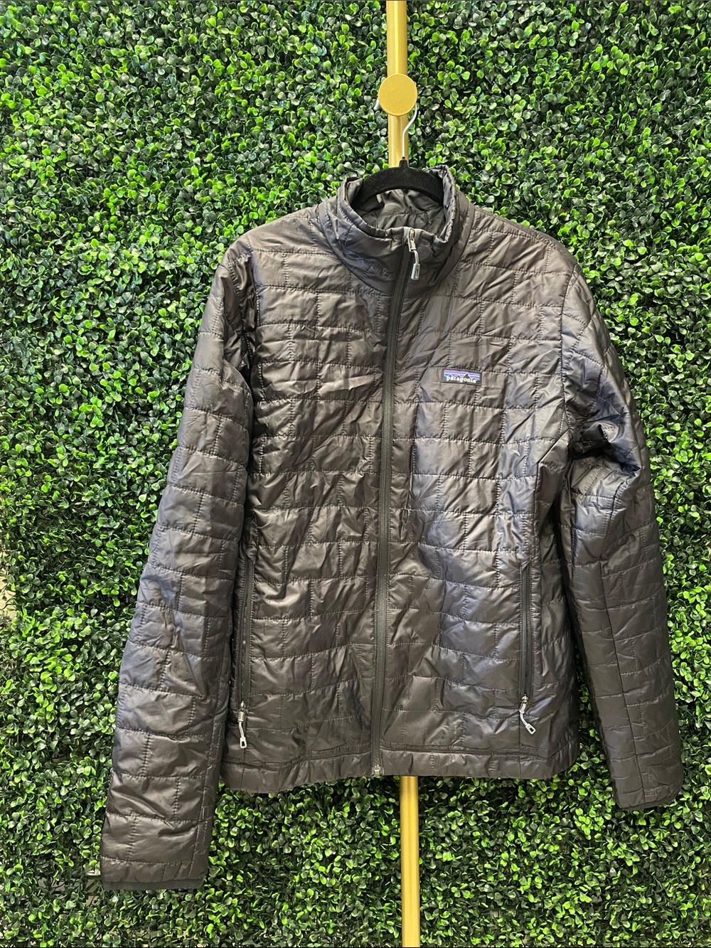 Patagonia Men's Nano Puff Jacket- M